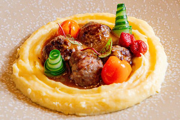 Special à la Carte Köttbullar at Damar
