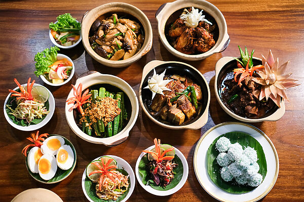 Melaka Nyonya Lunch Buffet at Temasya Restaurant