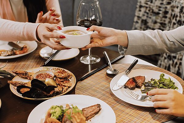 Admiral’s Buffet Indulgence at Admiral Club Manila Bay